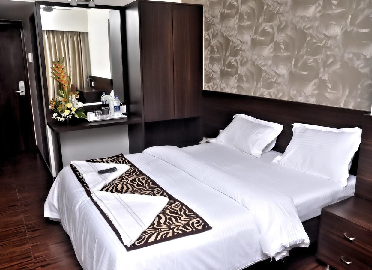 Hostel Mumbai By Maharana Inn Extérieur photo