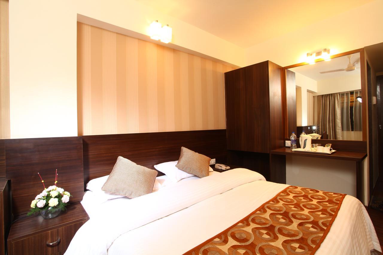Hostel Mumbai By Maharana Inn Extérieur photo