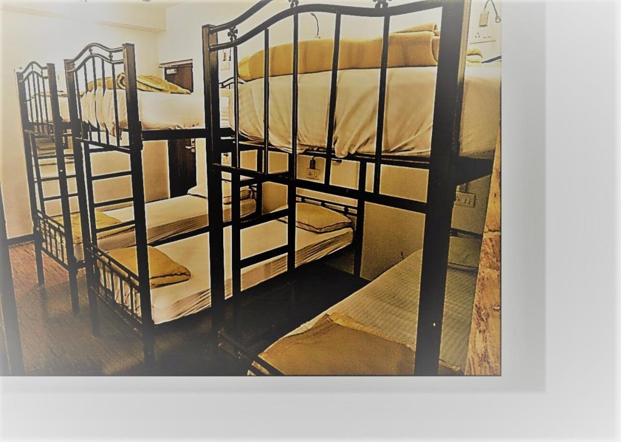 Hostel Mumbai By Maharana Inn Extérieur photo