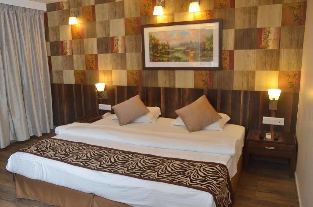Hostel Mumbai By Maharana Inn Extérieur photo